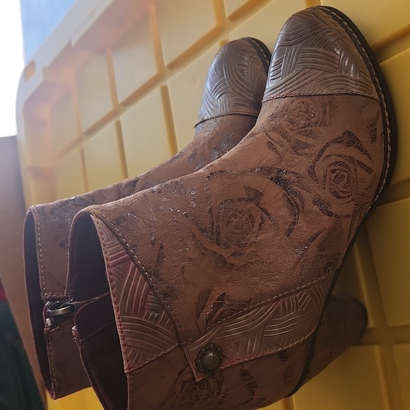 Lartiste Brown Patterned Ankle Boots - Picture 4 of 11